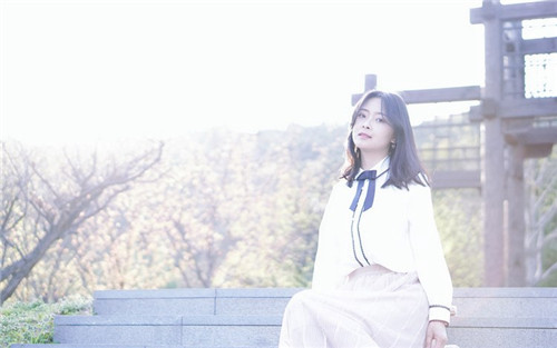 极酷视频vip解锁版：不需要成为会员就能观影的视频播放器