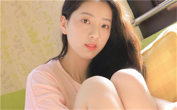 免费不要登录的蜜桃视频：极速的影视播放