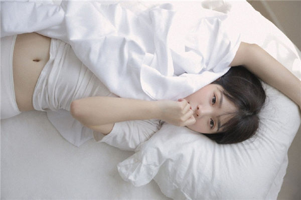 泡芙短视频污ios：美女视频在线交友聊天