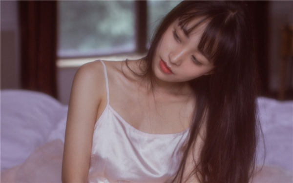 成版年快喵app解锁版：让你深夜嗨不停的观看软件