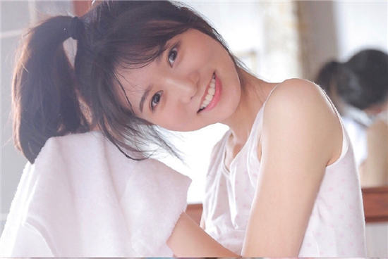 夜里18款禁用软件app大全：数不尽的美女视频让你看到爽