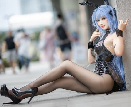 芭乐丝瓜草莓向日葵小猪鸭脖app下载未满十八岁：老司机必看的热片