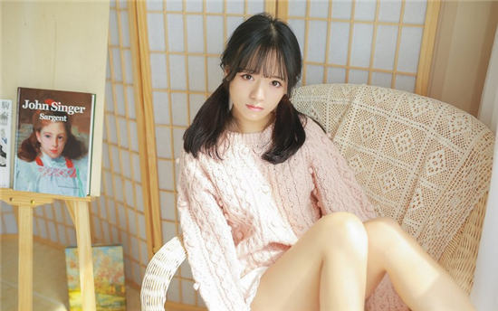 汅api免费解锁版绿巨人：美女视频不用付费直接观看