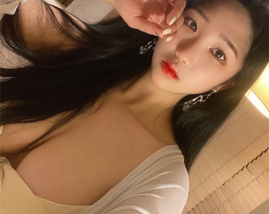 水蜜桃视频爱如潮水带你飞在线：免费大片随时更新推荐