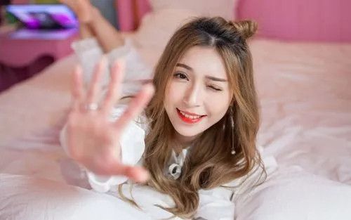 一二三四视频社区5在线高清：好姑娘中文在线观看国语高清免费