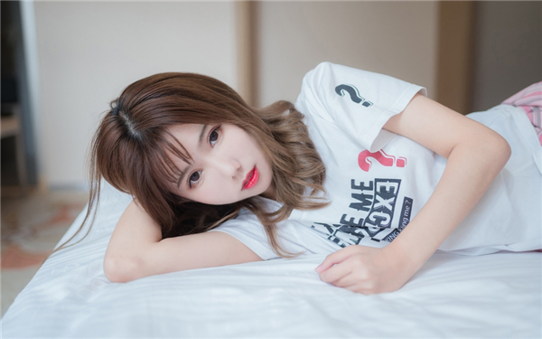 天堂а√在线地址种子最新版：男性同胞深夜的看片软件