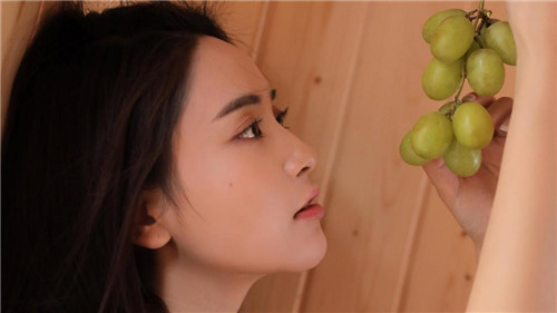 草莓榴莲向日葵丝瓜18岁站长统计免费版：一款叫人无法忘却的视频应用