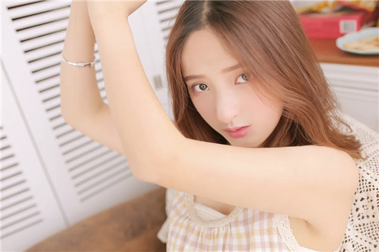 西瓜香蕉草莓梨子番茄黄瓜无限看：软件设计简单简洁的播放平台