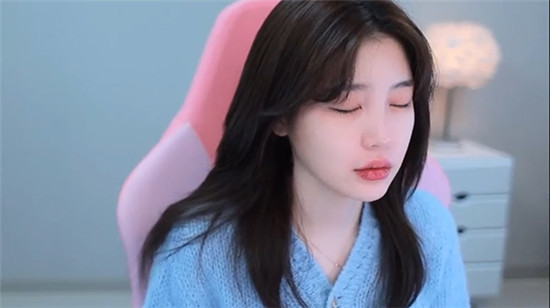 绿巨人限免app聚合盒子:绿巨人草莓丝瓜秋葵榴莲芭乐