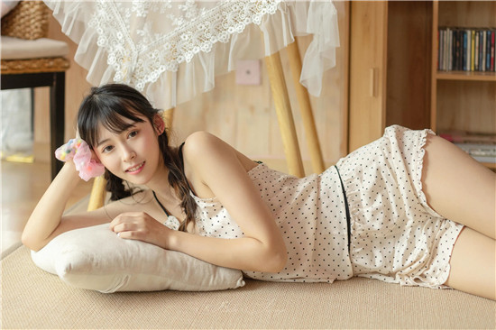 丝瓜秋葵草莓榴莲污18免费解锁版ios:一款口碑极佳的全新影视播放软件