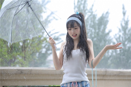 向日葵app最新下载地址安装:丝瓜草莓向日葵芭乐榴莲香蕉下载无限看