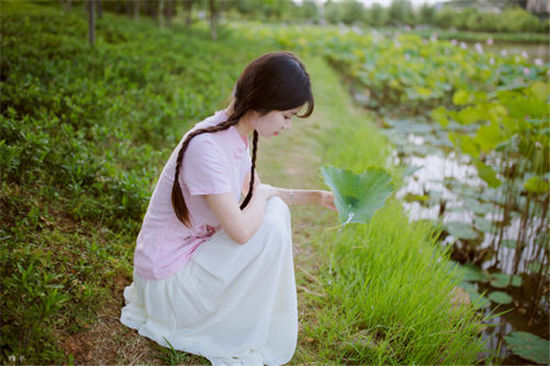 幸福宝app官方ios:电影视频里面没有广告植入