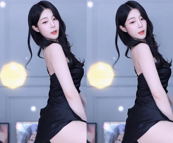 YY主播宣布2021国产麻豆剧果冻传媒入口位置，众多粉丝齐聚直播间