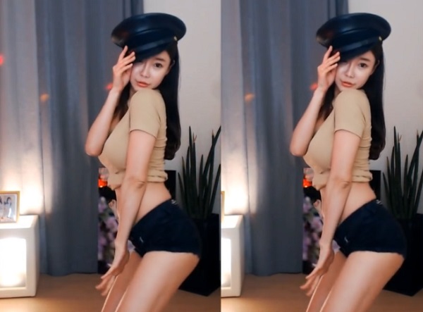 榴莲视频最新版安卓：一个在线va视频播放器免费的不要充vip软件