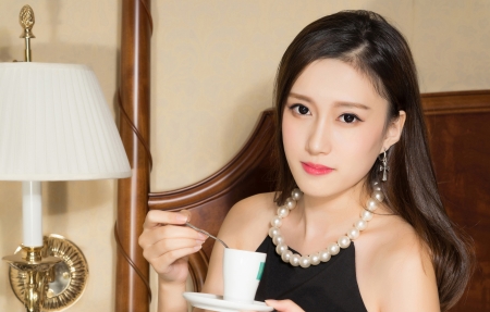 芭乐丝瓜草莓向日葵小猪app下载：丝瓜草莓向日葵芭乐黄瓜小猪ios