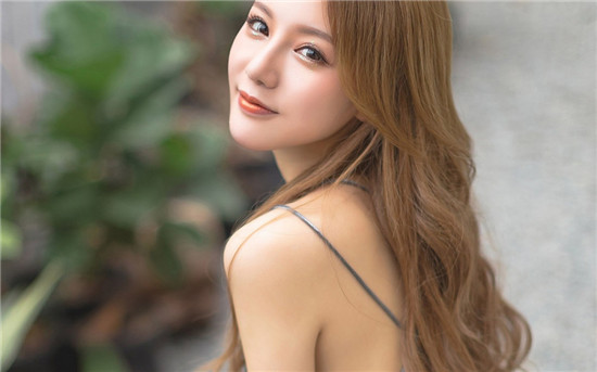 芭乐香蕉丝瓜草莓小猪鸭脖榴莲无限看：兼容各种格式的视频播放器软件