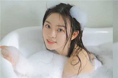 亚欧乱码卡一卡二卡新区去除所有广告，网友：视频观看更流畅！