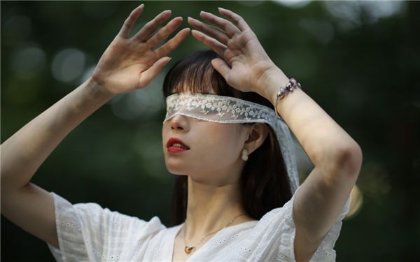 成版年秋葵APP最新版:拥有很多正版的精彩好片资源