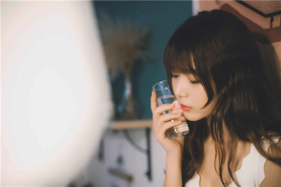 草莓丝瓜向日葵黄瓜榴莲幸福宝ios：无需登录免费观看