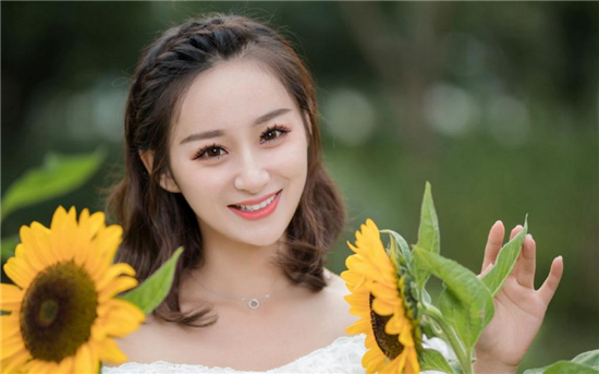 香蕉茄子草莓秋葵丝瓜app下载:绿巨人香蕉茄子视频下载