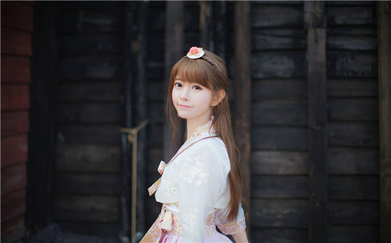 简易视频无限看版：一款可以无限观看的神器