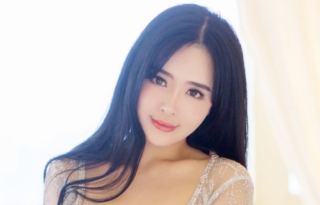 琵琶秋葵草莓茄子榴莲污污污：榴莲草莓芒果丝瓜秋葵香蕉