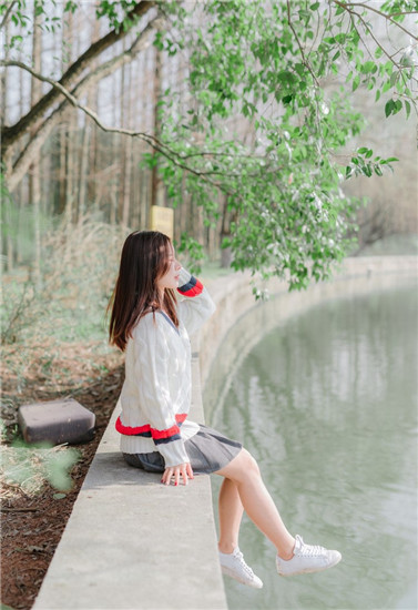 天堂www在线资源种子在线平台更新电影停止？官方：理性更新！