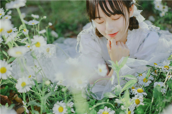 一二三四免费观看高清视频支持收藏分享？ 网友：终于能够点击收藏了！