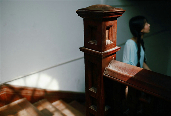 秋葵丝瓜草莓绿巨人安装下载最新版:是一款人气超高的影视播放软件