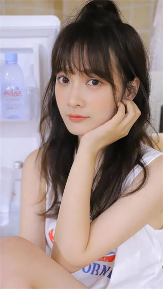 成品网站w灬源码三叶草下载完全免费，网友：手机看片必备神器