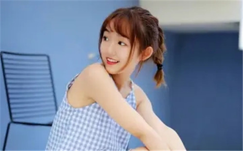 绿巨人榴莲秋葵茄子app免费版：樱桃榴莲秋葵绿巨人免费观看