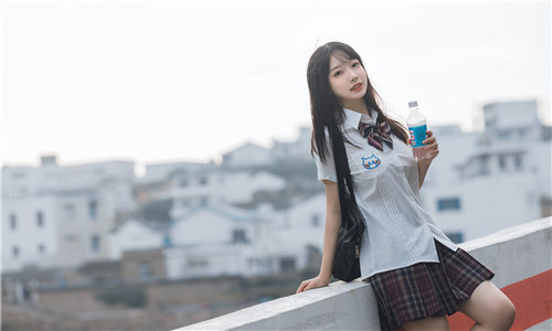 榴莲向日葵秋葵丝瓜黄瓜草莓免费：一个有趣好玩的影视播放神器