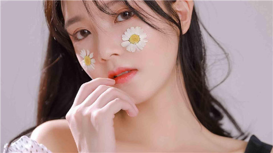 香蕉草莓茄子丝瓜秋葵绿巨人app精简版：曾被大众一致夸奖的视频播放app