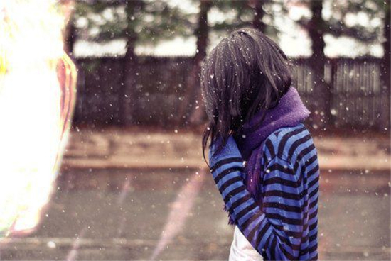 草莓向日葵丝瓜绿巨人app黑app内容质量非常棒，网友：看得太过瘾了！