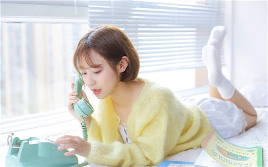 草莓樱桃小蝌蚪绿巨人无限制版：轻松欣赏一些福利视频的软件