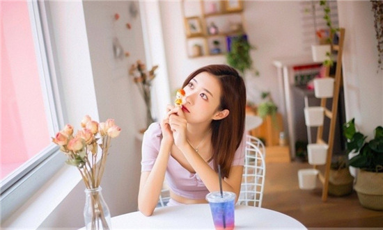 丝瓜草莓秋葵污下载旧版:秋葵视频无限次数免费看下载