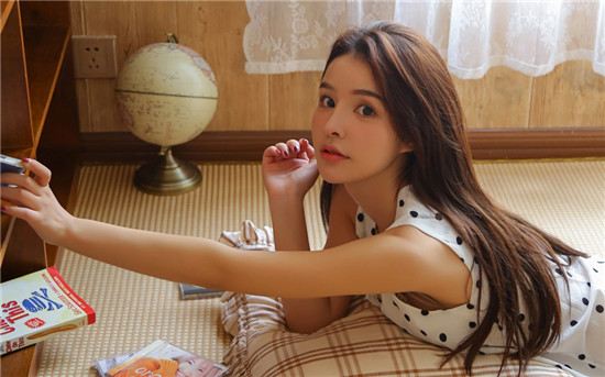 黑料正能量zzzttt传送门免费版：一款免费看各种网红爆料视频的软件