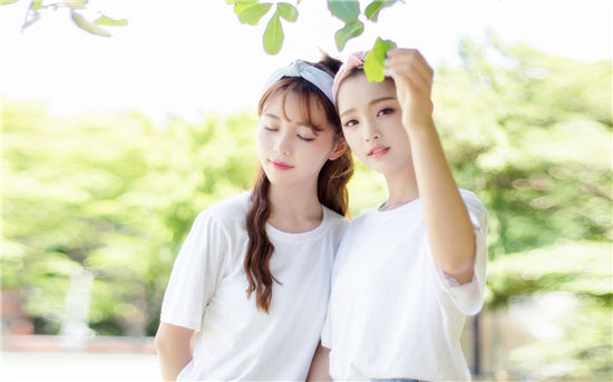 鸭脖草莓丝瓜向日葵芭乐破解版：挺好用的一款视频播放器