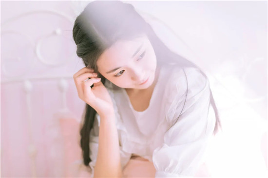 秋葵app苹果版下载:是一款适合每一位用户都使用的看片神器