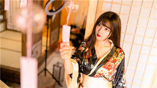 绿巨人香蕉草莓丝瓜茄子番茄视频最新版：精彩视频自由观看