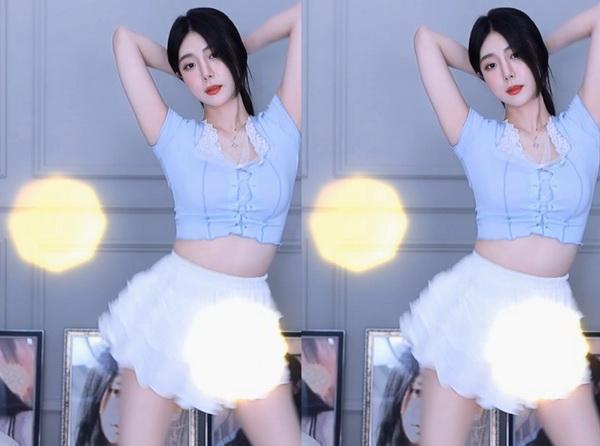 高清卡一卡二卡三芒果荣登精品直播排行榜，平台：多亏了辛巴鼎力支持！