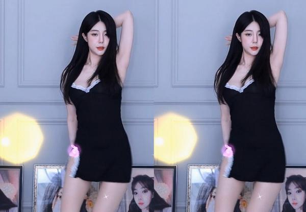 丝瓜xrk1_3_0ark污无限看ios网站入口已被隐藏，网友：还好收藏了！