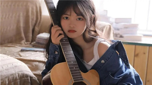 草莓芒果香蕉秋葵资源数量充足，网友：想看什么看什么！