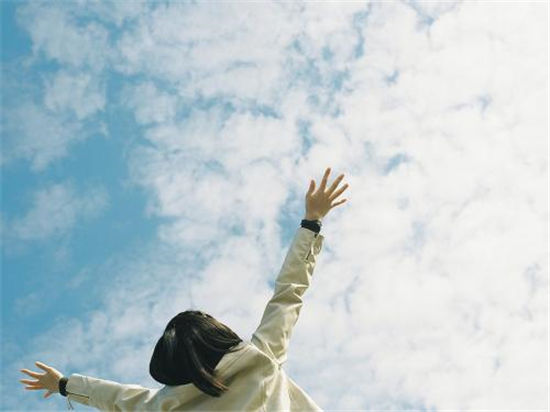 永久破解绿巨人千层浪盒子无限次：电影内容里面没有广告