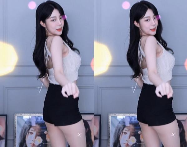 打扑克很疼但是视频很长遭受网曝，只因为不给用户免费提供