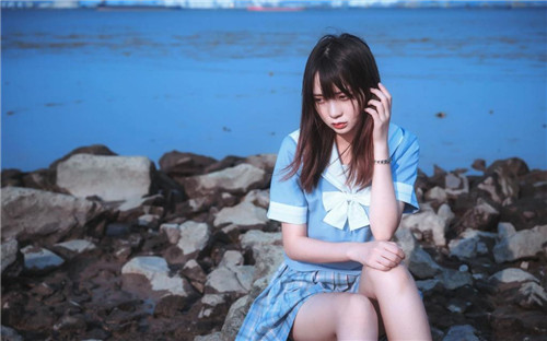 夜里十大禁用绿巨人APP安卓版：千万用户看片共同选择的影视盒子