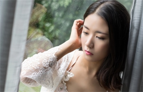 榴莲视频无限制免费ios精简版:劲歌热舞视频专区等你互动