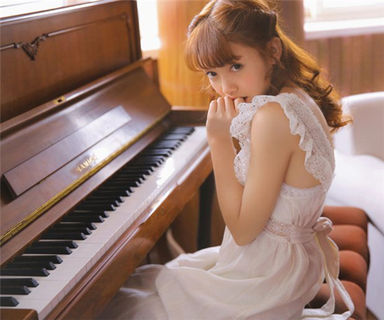 榴莲秋葵向日葵app站长统计最新版:最新最热门的剧集都能第一时间获取