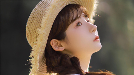 草莓黄瓜丝瓜榴莲绿巨人：给你最棒的视觉体验