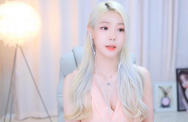 含羞草传媒app免费进入欢迎您限时开放短视频专区，网友：游客不留痕！